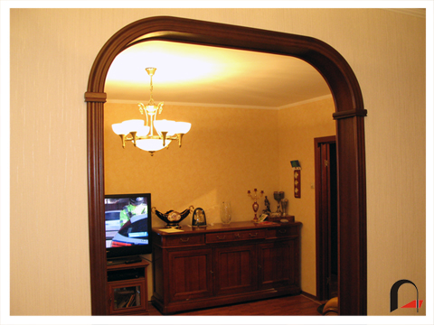Фотография межкомнатной арки "Романтика" в гостиной